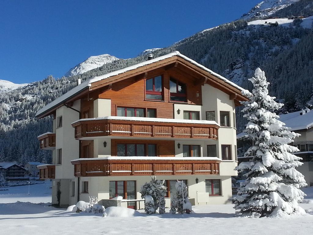 Ferienhaus Antigua Saas-Grund Eksteriør bilde