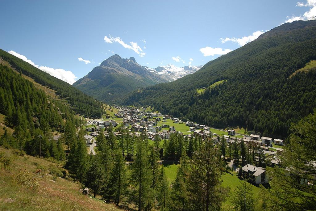 Ferienhaus Antigua Saas-Grund Eksteriør bilde